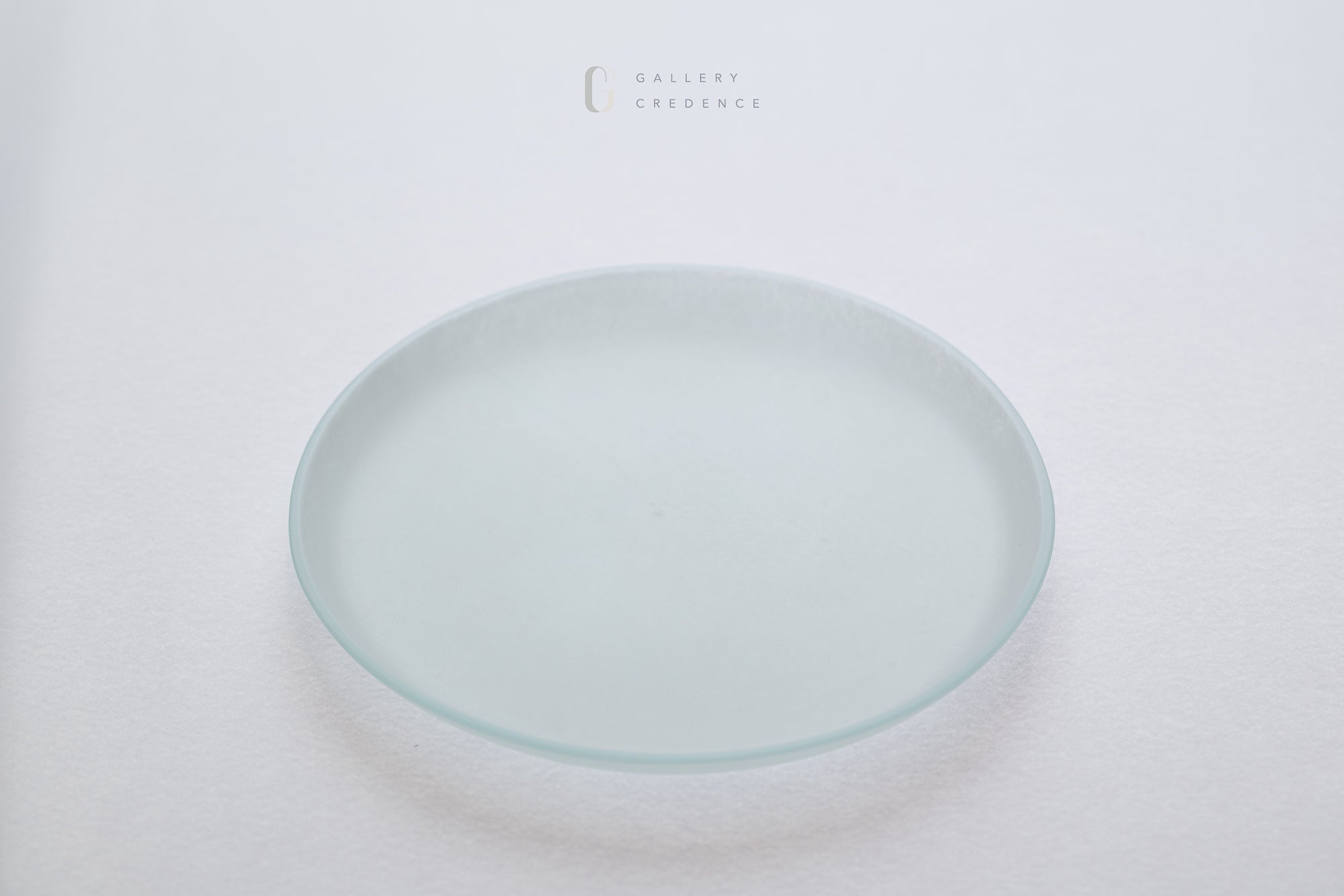 藤本咲　 rim round plate（乳白色） 藤本咲 Saki Fujimoto – Gallery Credence