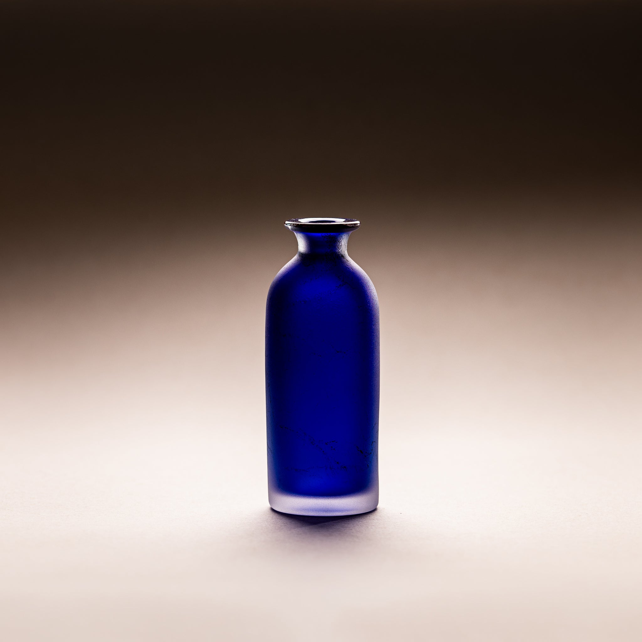 花瓶Vase – Gallery Credence