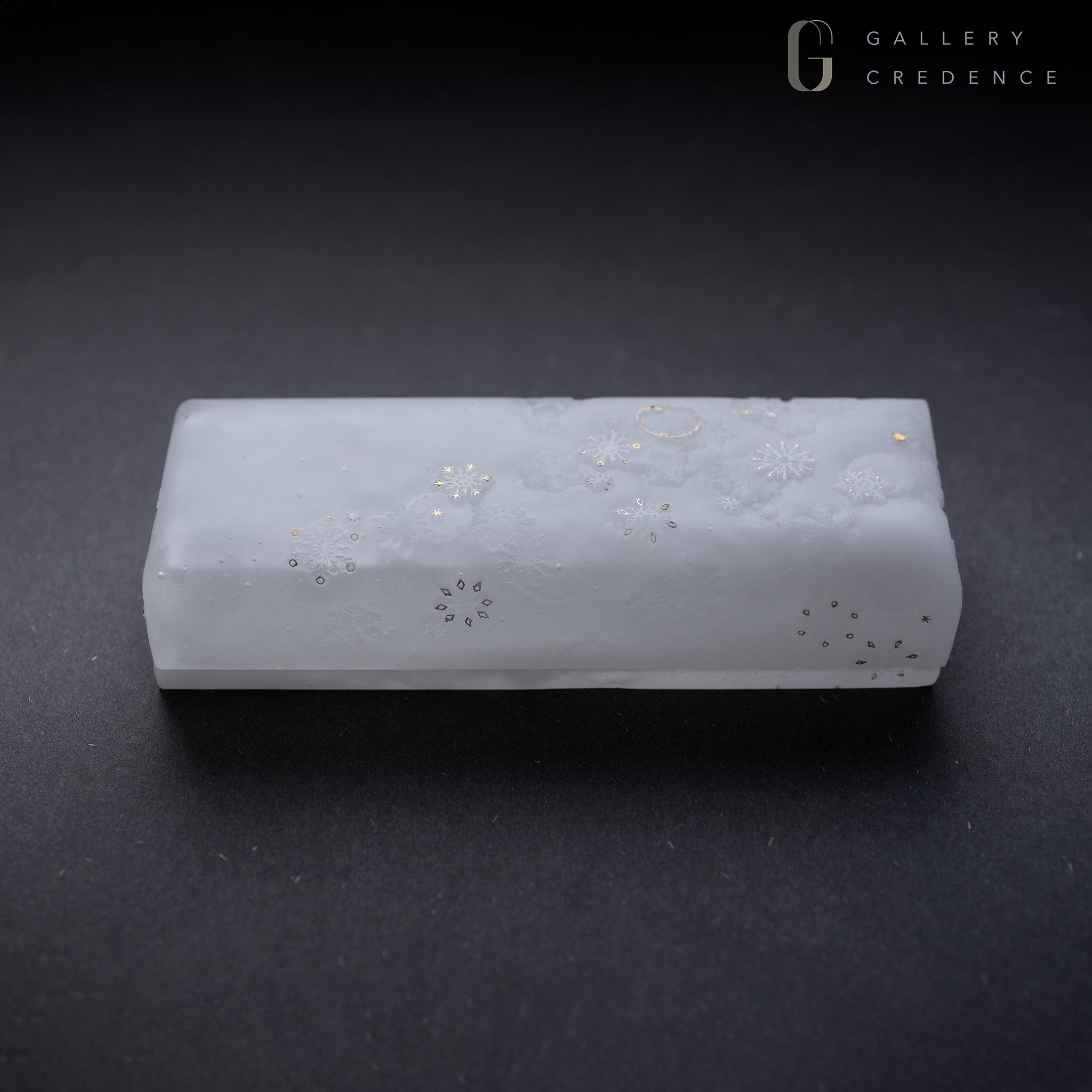 ときの箱⾦彩雪花by Sonoko Matsuda 松田苑子– Gallery Credence